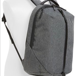 AER Fit Pack 2 Backpack LIKE NEW